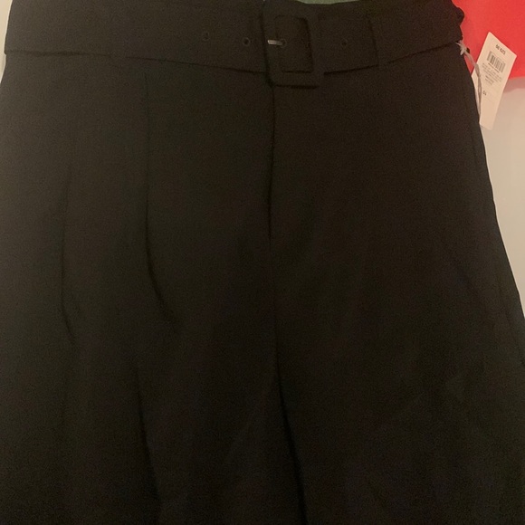 Black wide legged pants - Picture 2 of 3